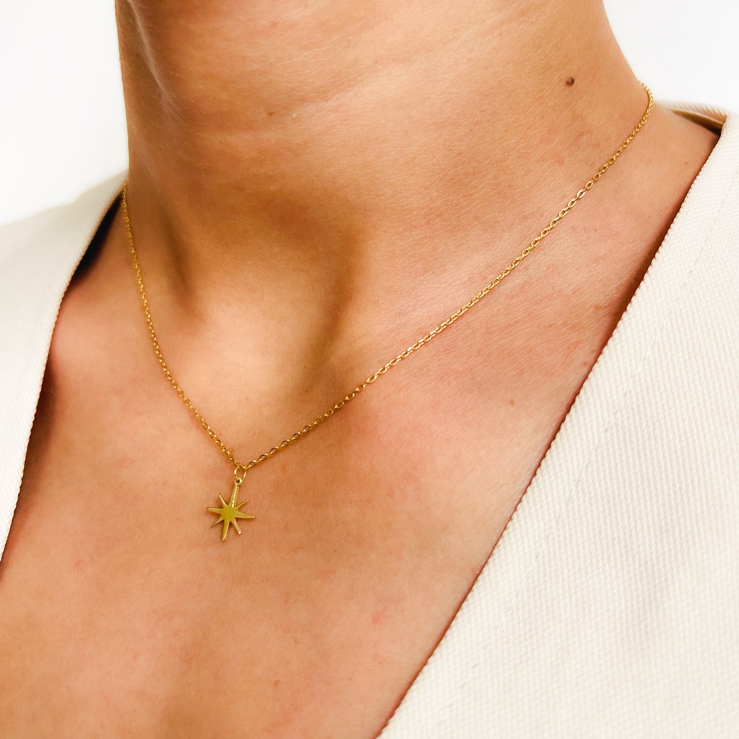 Najma Necklace - 18k gold