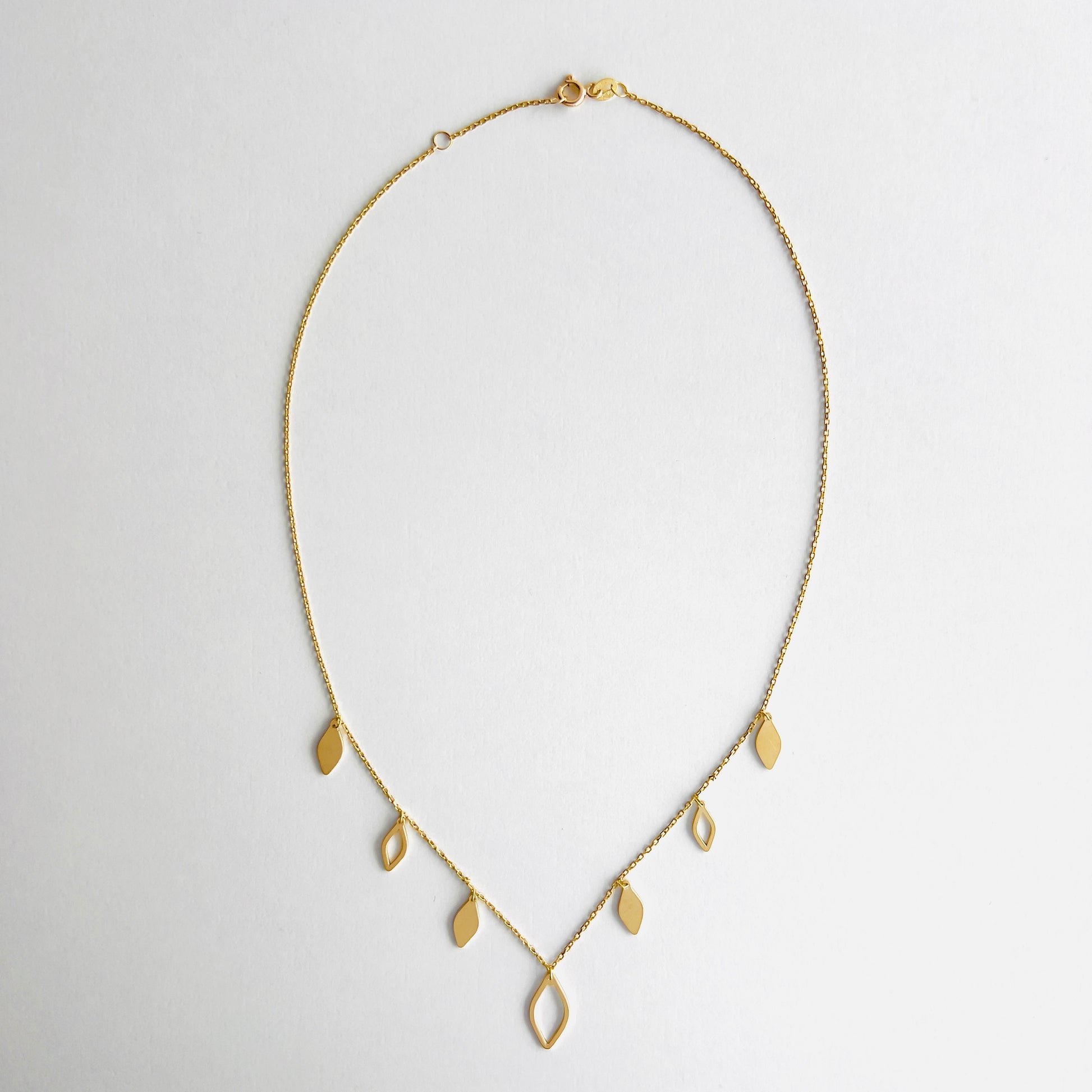 18k yellow gold Fairouz Necklace for women