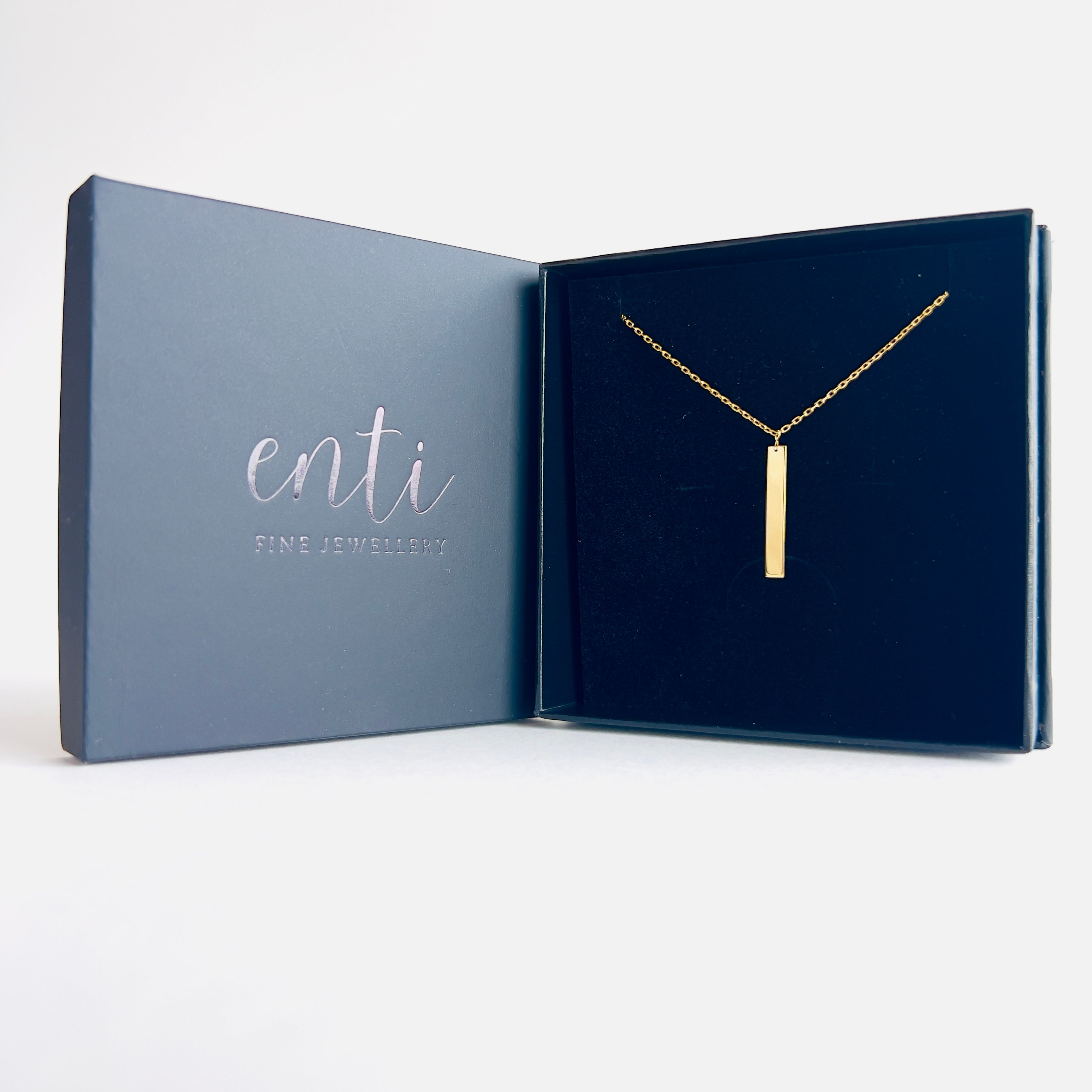 18k Gold Zara Necklace | Vertical Gold Bar Pendant Necklace – enti